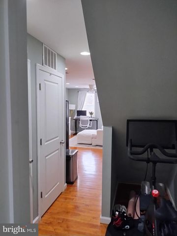 2209 CARPENTER STREET # 2, Philadelphia, PA 19146