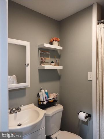 2209 CARPENTER STREET # 2, Philadelphia, PA 19146