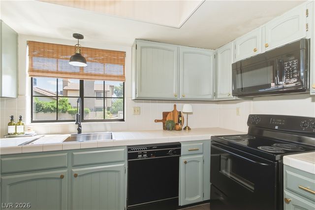 3482 Lorilou Lane Lane B, Las Vegas, NV 89121
