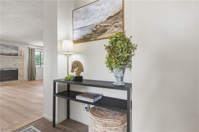 3482 Lorilou Lane Lane B, Las Vegas, NV 89121