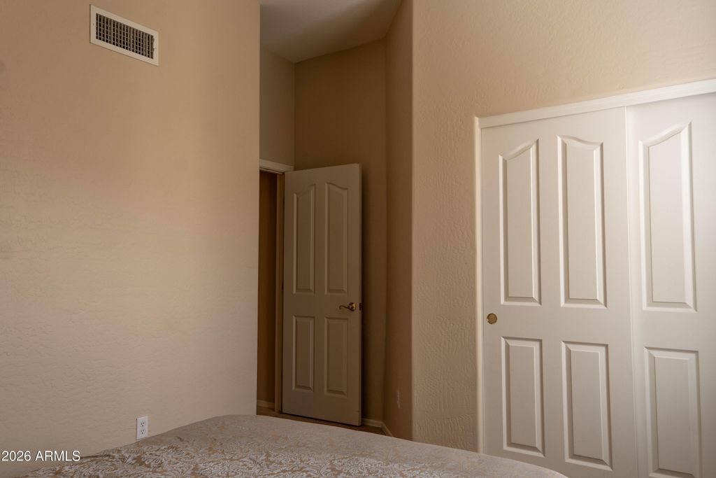 10418 E SALTILLO Drive, Scottsdale, AZ 85255 — photo 5