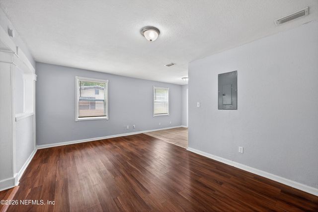 3425 GREENBRIER Drive, Jacksonville, FL 32254