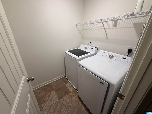 549 READING LANE, Fultondale, AL 35068
