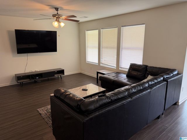 549 READING LANE, Fultondale, AL 35068