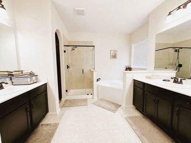 610 Milas Lane, Glenn Heights, TX 75154