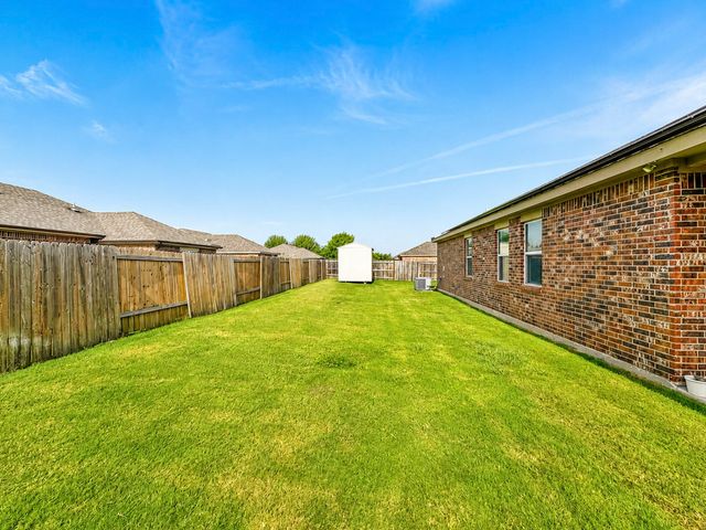 610 Milas Lane, Glenn Heights, TX 75154