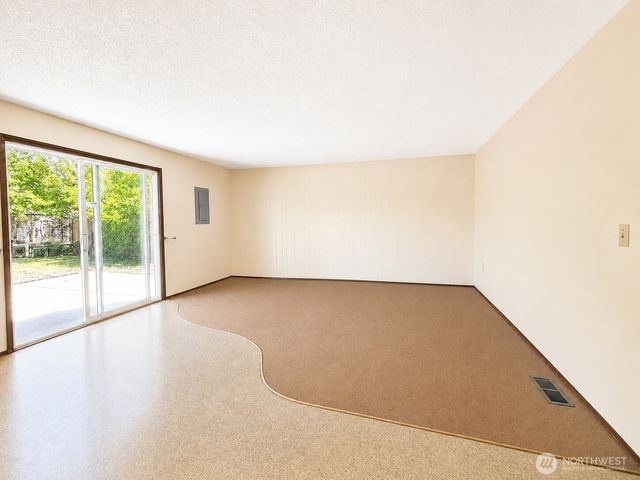 7605 Jade Drive SW, Lakewood, WA 98498