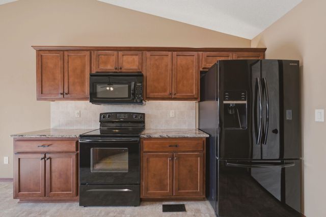 5112 N Saker Cir, Wichita, KS 67219