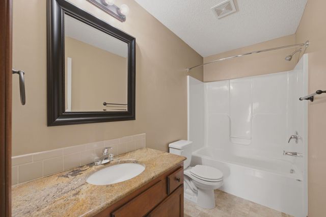 5112 N Saker Cir, Wichita, KS 67219