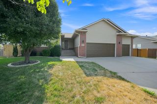 5112 N Saker Cir, Wichita, KS 67219