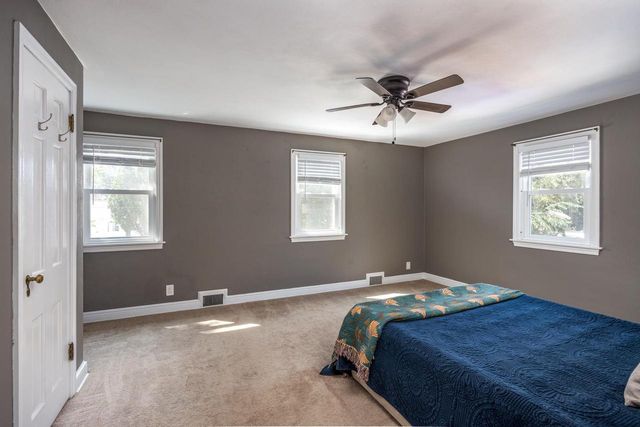 822 W 3RD STREET, Appleton, WI 54914