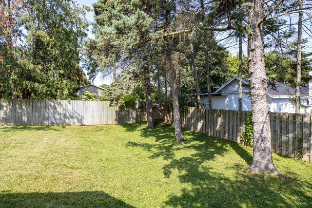 822 W 3RD STREET, Appleton, WI 54914