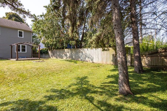 822 W 3RD STREET, Appleton, WI 54914