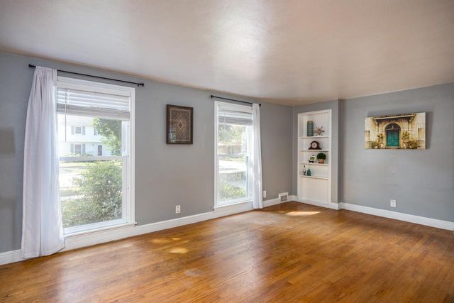 822 W 3RD STREET, Appleton, WI 54914