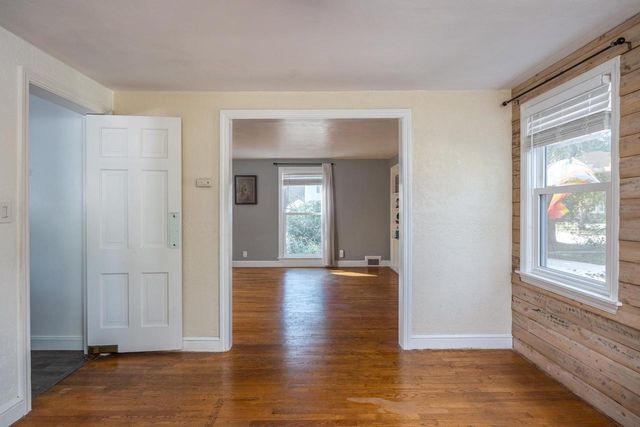 822 W 3RD STREET, Appleton, WI 54914