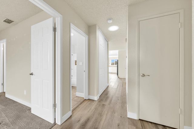 6620 Creekmont Way, Citrus Heights, CA 95621