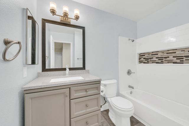 6620 Creekmont Way, Citrus Heights, CA 95621