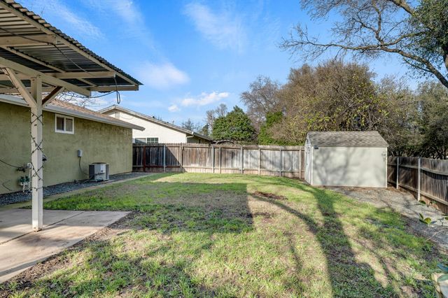 6620 Creekmont Way, Citrus Heights, CA 95621