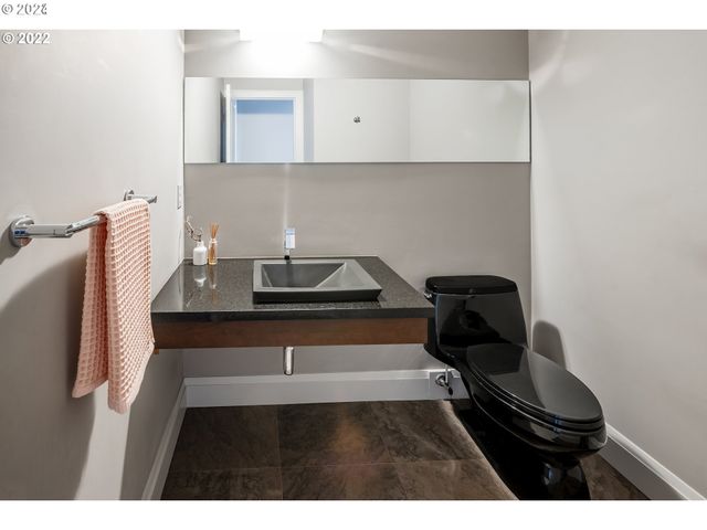 3516 Ne IONE St, Camas, WA 98607