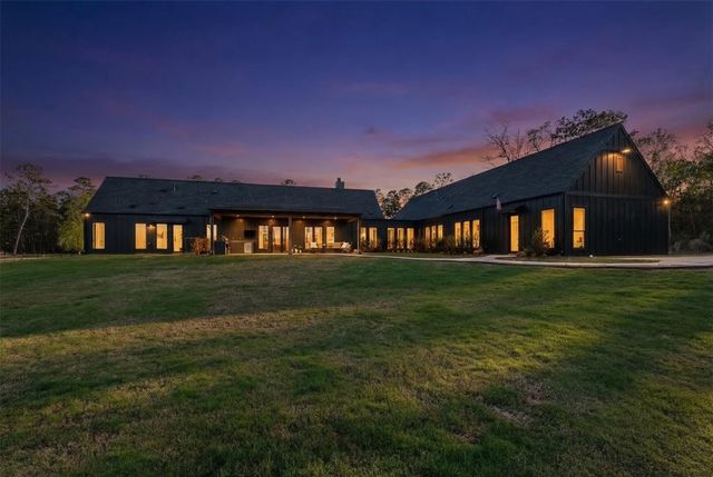 10202 Woodlane Boulevard, Magnolia, TX 77354