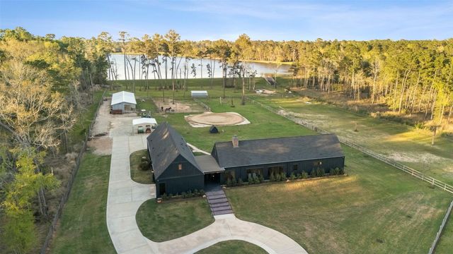 10202 Woodlane Boulevard, Magnolia, TX 77354