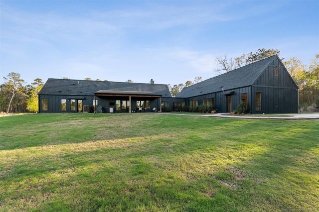 10202 Woodlane Boulevard, Magnolia, TX 77354