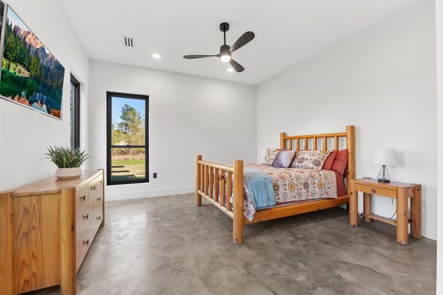 10202 Woodlane Boulevard, Magnolia, TX 77354