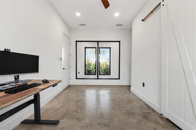 10202 Woodlane Boulevard, Magnolia, TX 77354