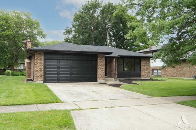 910 College Avenue, Matteson, IL 60443