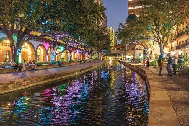 815 Ventura Park, Irving, TX 75061