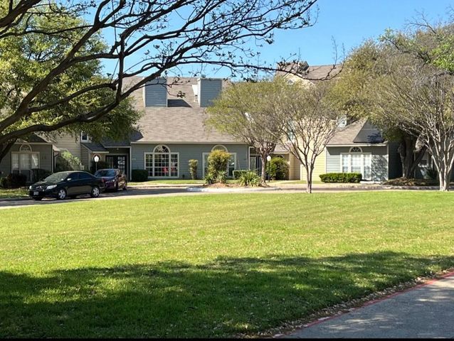 815 Ventura Park, Irving, TX 75061