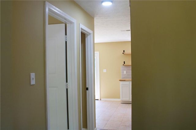 3373 Garden Mill Lane, Ellenwood, GA 30294