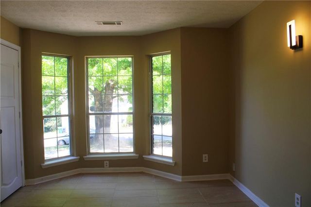 3373 Garden Mill Lane, Ellenwood, GA 30294