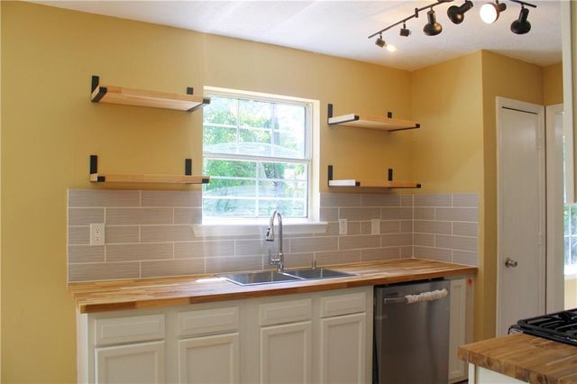 3373 Garden Mill Lane, Ellenwood, GA 30294