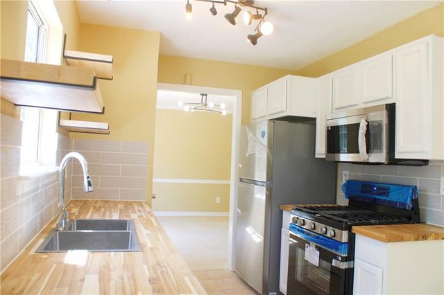 3373 Garden Mill Lane, Ellenwood, GA 30294