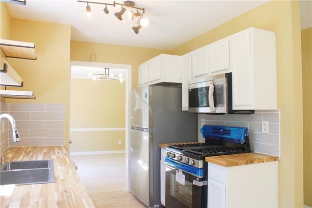 3373 Garden Mill Lane, Ellenwood, GA 30294