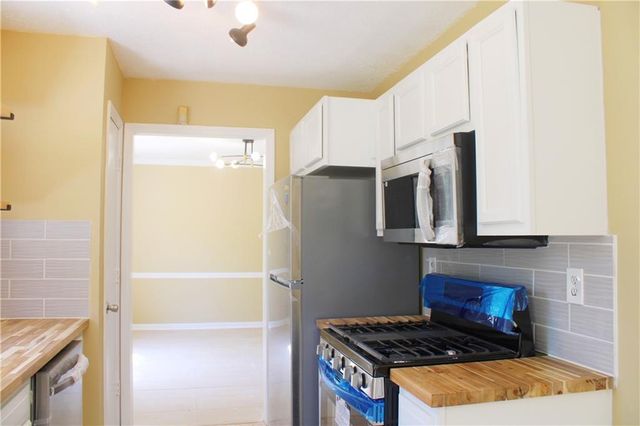 3373 Garden Mill Lane, Ellenwood, GA 30294