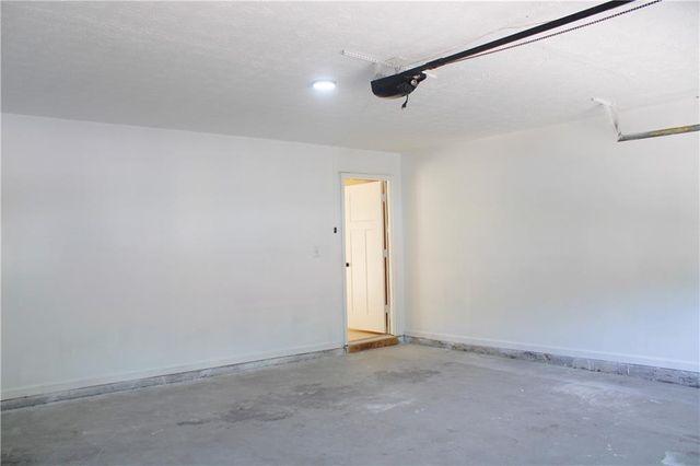 3373 Garden Mill Lane, Ellenwood, GA 30294