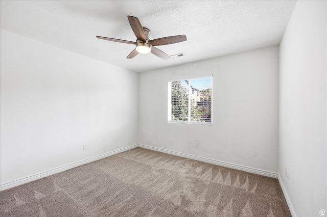 4412 N FOXTRAIL DR, Lehi, UT 84043