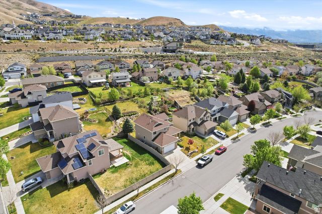 4412 N FOXTRAIL DR, Lehi, UT 84043