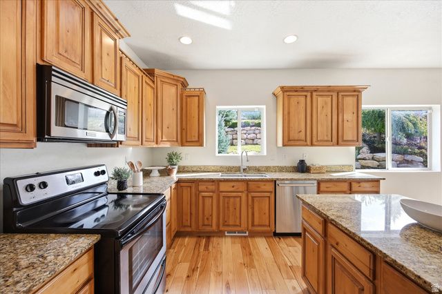 4412 N FOXTRAIL DR, Lehi, UT 84043