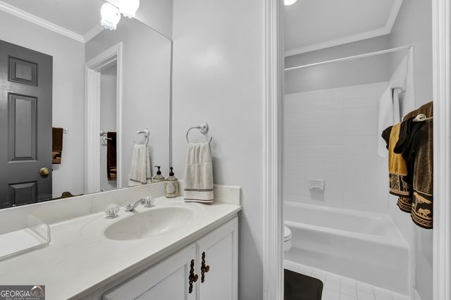 2 Paces West Terrace NW, Atlanta, GA 30327