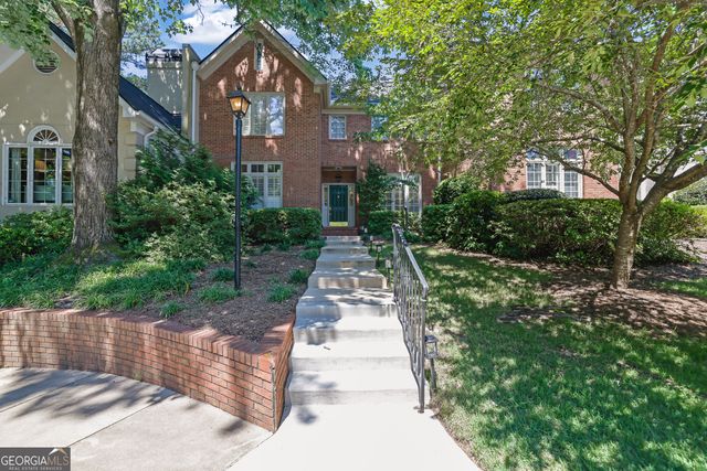 2 Paces West Terrace NW, Atlanta, GA 30327