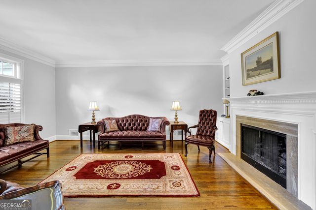 2 Paces West Terrace NW, Atlanta, GA 30327
