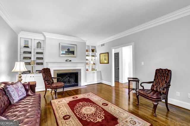 2 Paces West Terrace NW, Atlanta, GA 30327