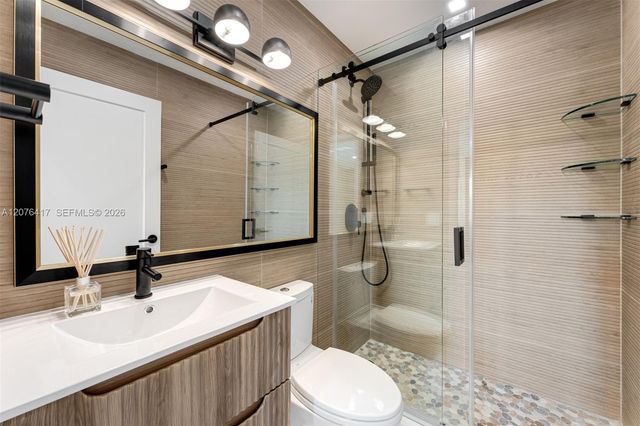 14325 SW 121st Place 5, Miami, FL 33186