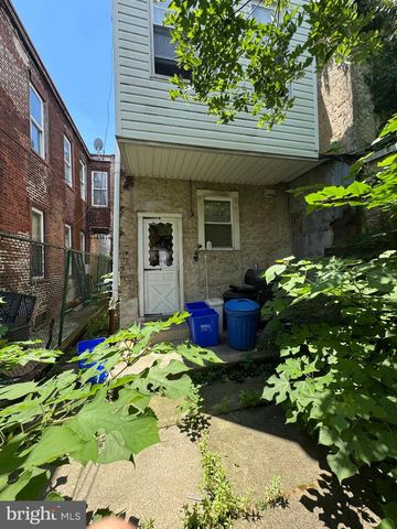 2221 TASKER ST, Philadelphia, PA 19145