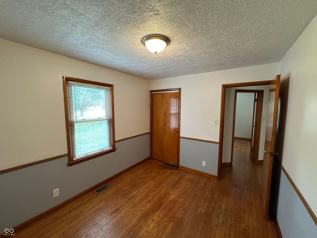 497 S Hendricks Drive, Greenwood, IN 46142