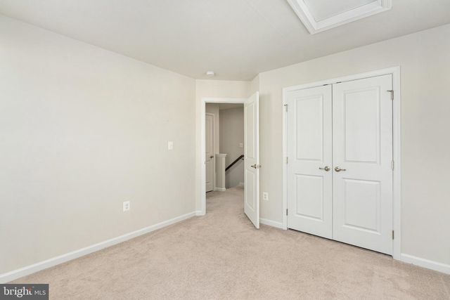 1006 VALLEY RUN DR, Fredericksburg, VA 22401