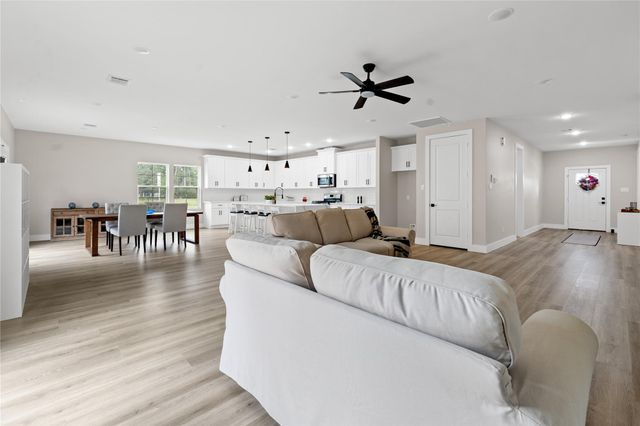 2614 Piemonte Avenue Cir, Spring, TX 77388